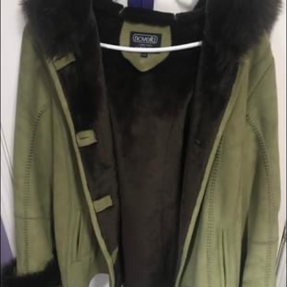 Novelti outdor jacket - Picture 1 of 5